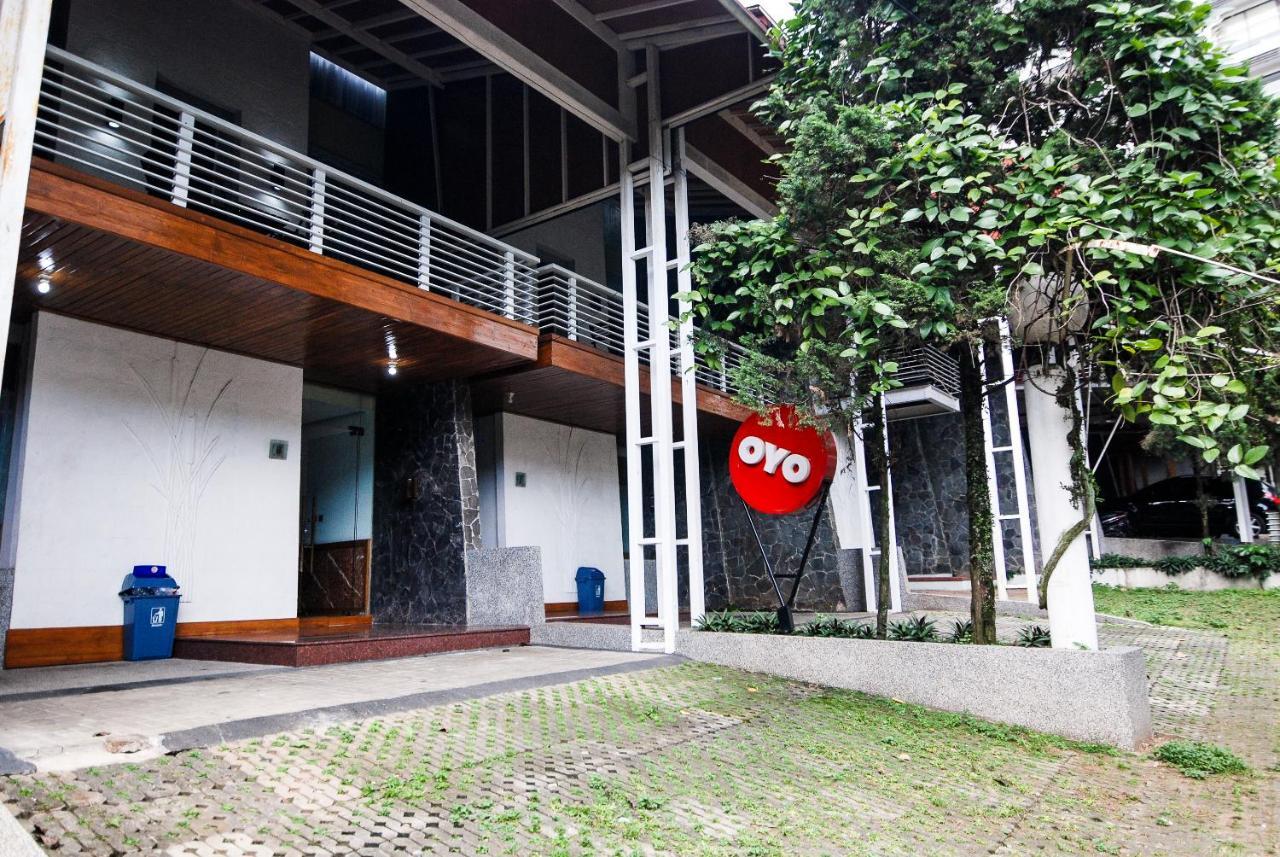 Hotel Oyo 229 Hi Quality à Bandung Extérieur photo